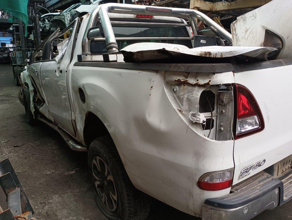  Mazda BT 50 2013    EN DESARME